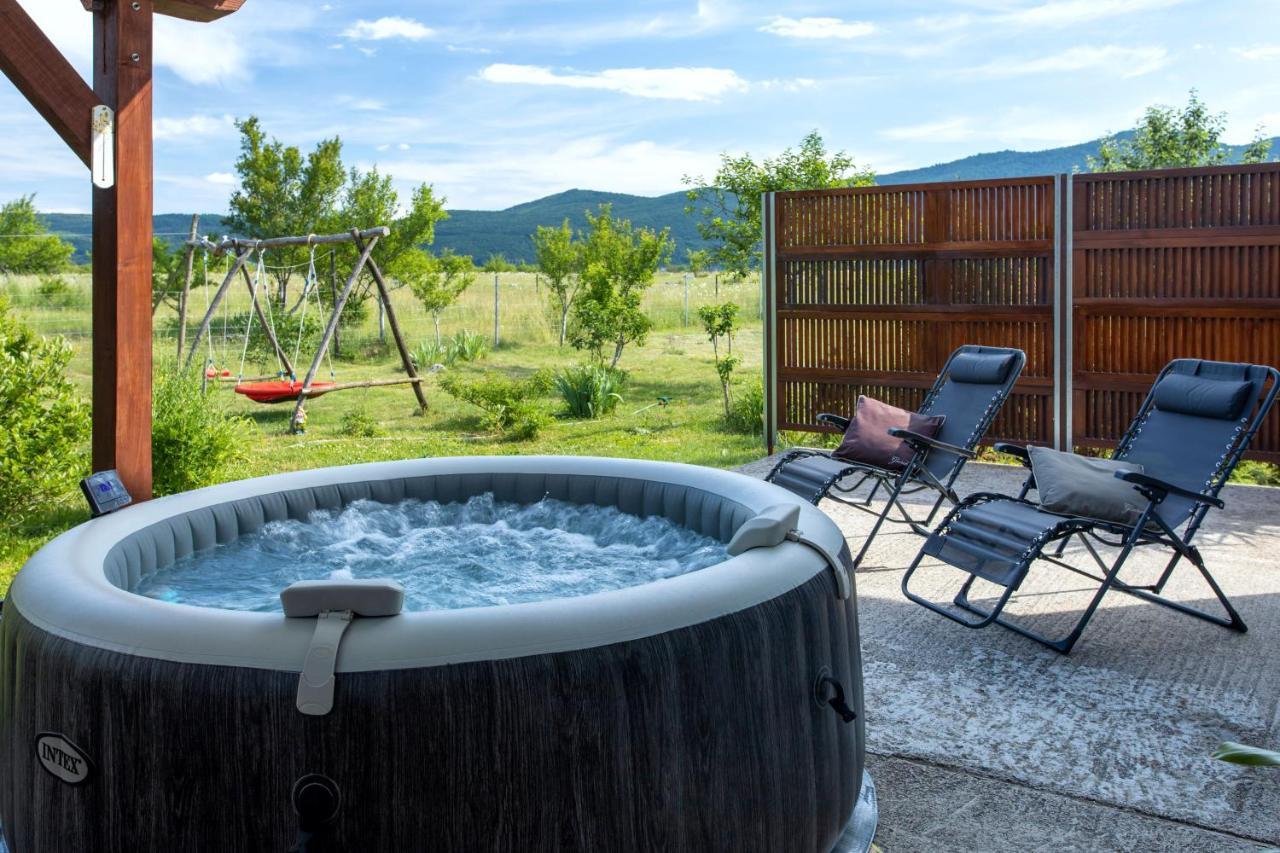Holiday Home Sinac エクステリア 写真